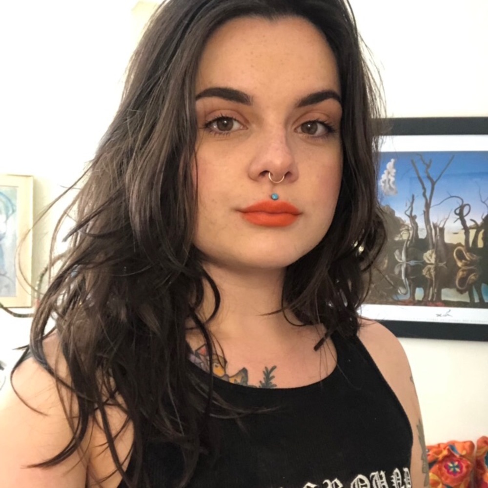 Meet your Posher, Emily